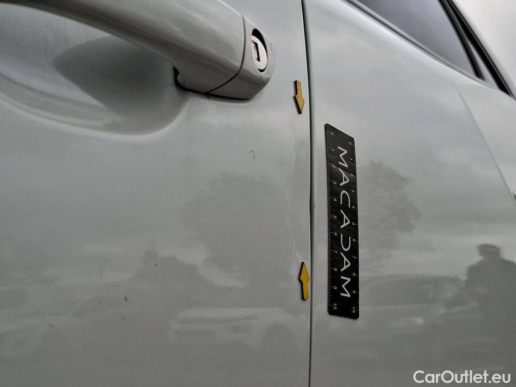  Peugeot  2008  GT 1.2 PureTech 130CV BVA8 E6d #4