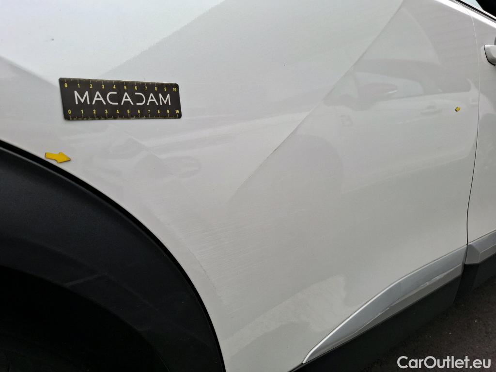  Peugeot  2008  GT 1.2 PureTech 130CV BVA8 E6d #48