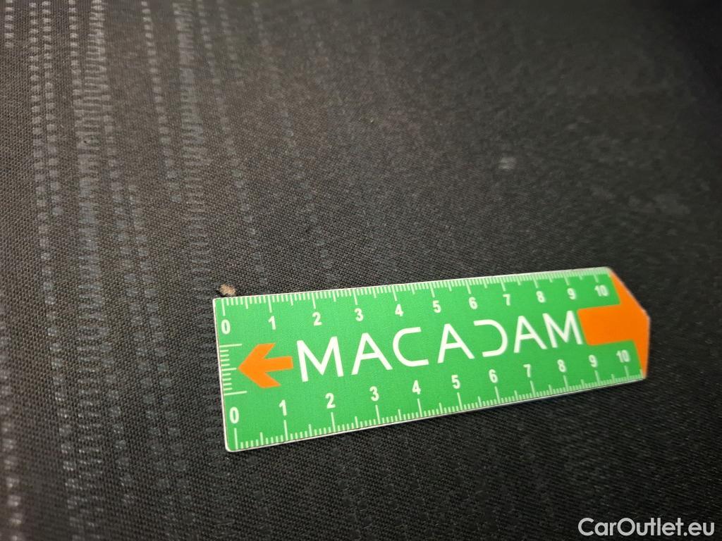  Peugeot  208  Affaire Premium Pack 1.2 80CV BVM5 E6dT #35