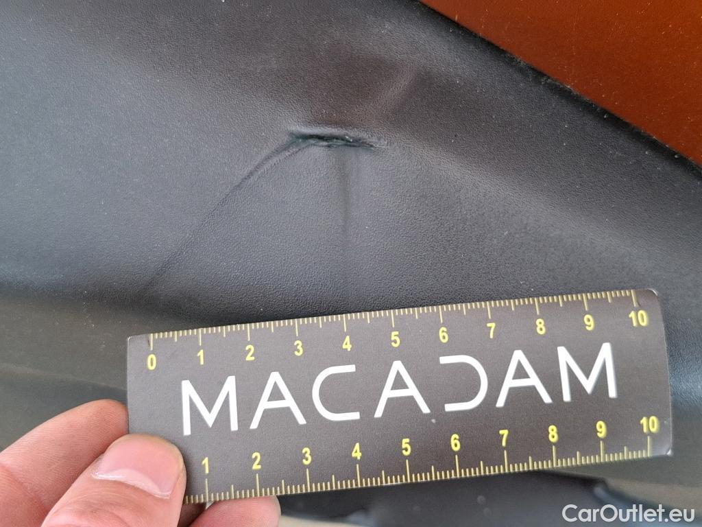  Peugeot  2008  Allure Pack 1.5 HDi 130CV BVA8 E6d #2