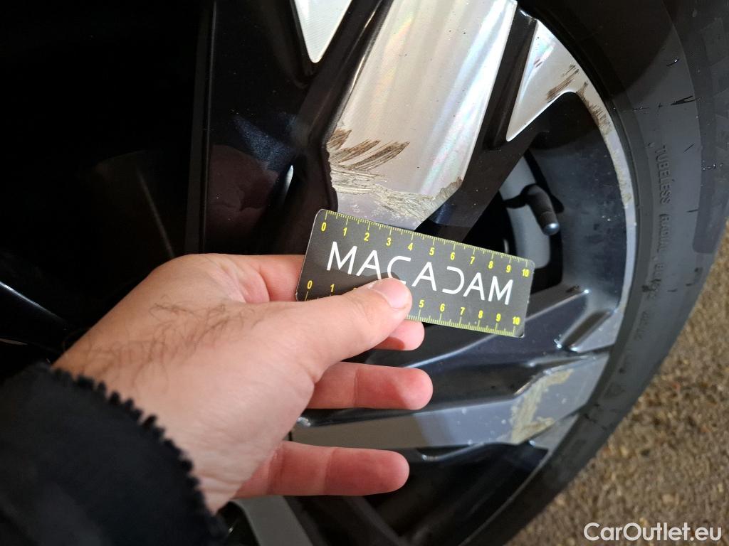  Peugeot  5008  GT Line 1.5 HDi 130CV BVA8 E6dT #34