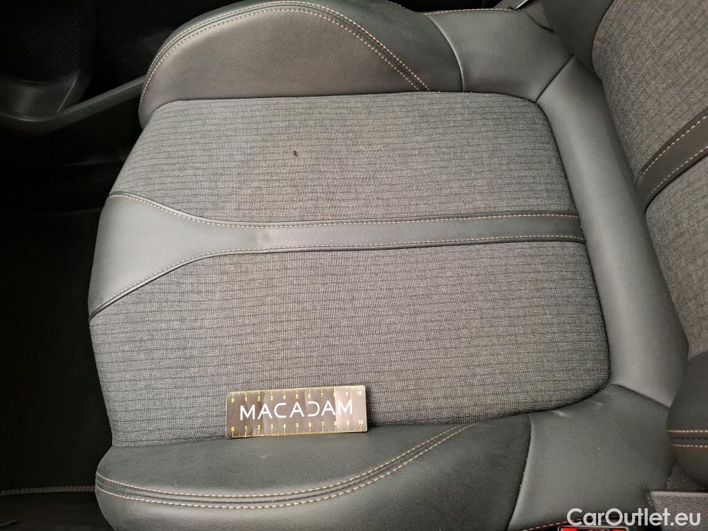  Peugeot  5008  GT Line 1.6 PureTech 180CV BVA8 7 Sieges E6dT #11