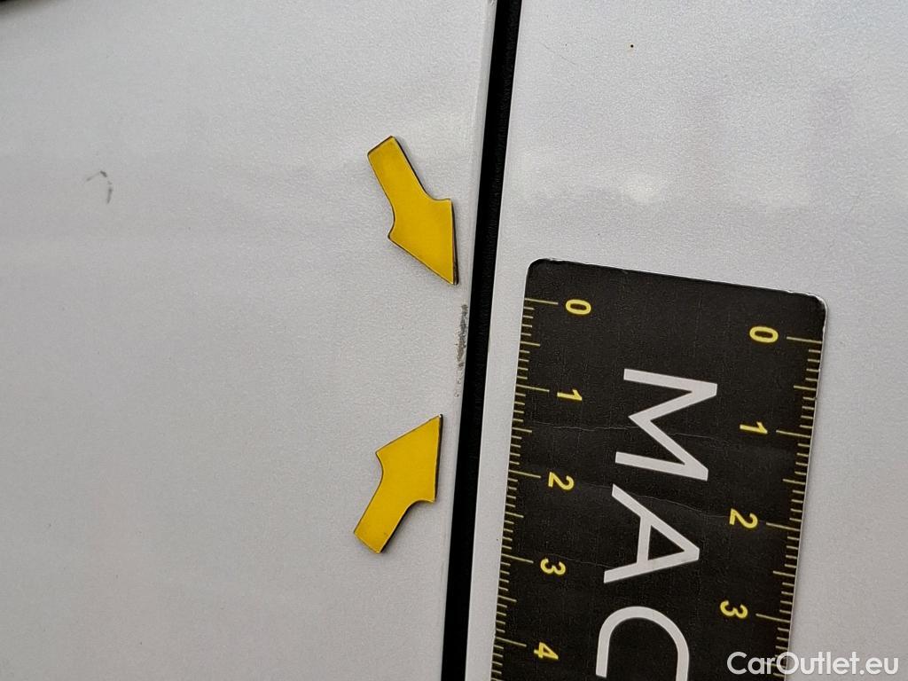  Peugeot  2008  GT 1.2 PureTech 130CV BVA8 E6d #5