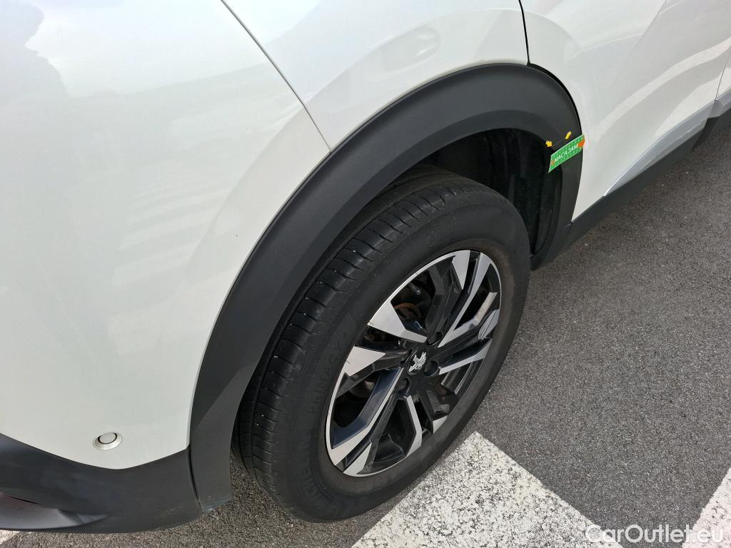  Peugeot  2008  GT 1.2 PureTech 130CV BVA8 E6d #43