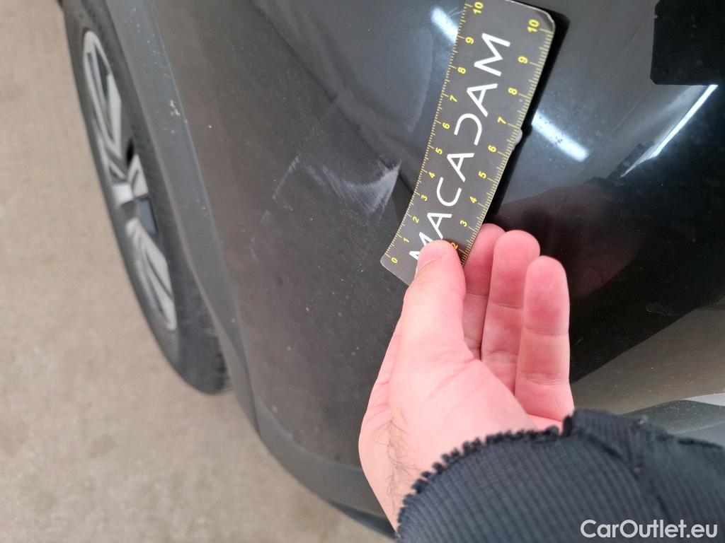  Peugeot  2008  Active Business 1.5 HDi 100CV BVM6 E6d #26