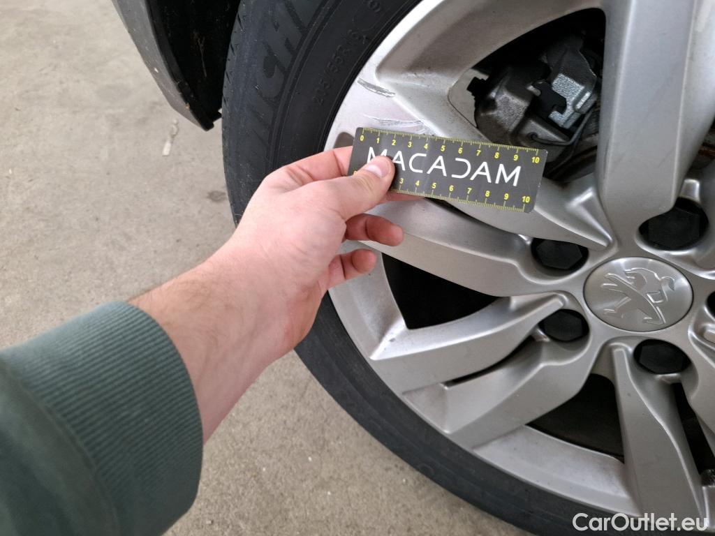  Peugeot  308  Active Business 1.6 Hdi 120CV BVA6 E6 #47