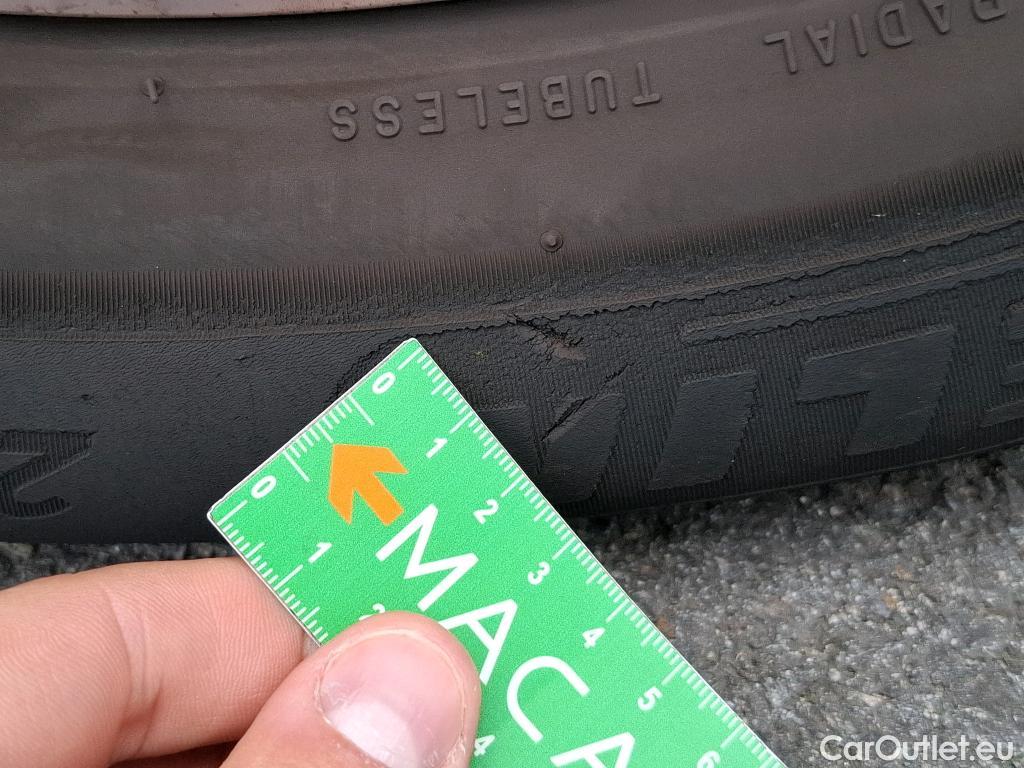  Peugeot  2008  GT 1.2 PureTech 130CV BVA8 E6d #9