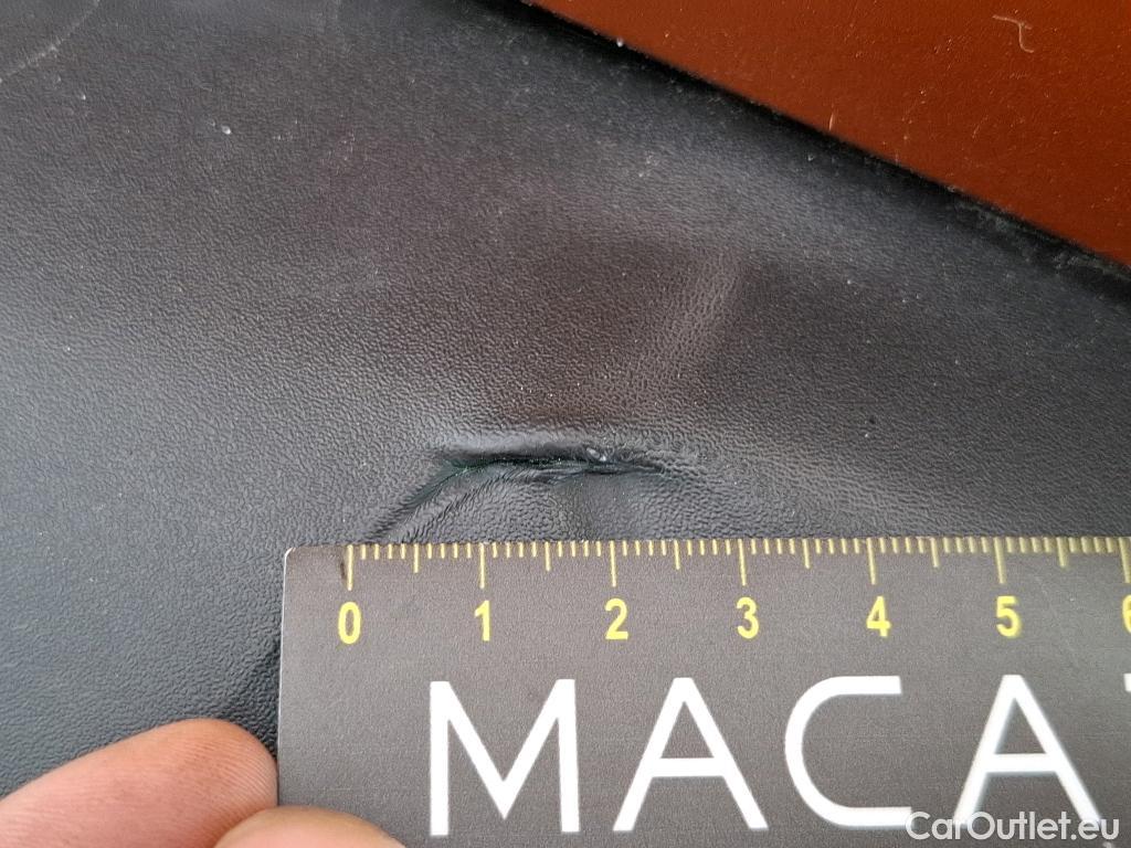  Peugeot  2008  Allure Pack 1.5 HDi 130CV BVA8 E6d #4