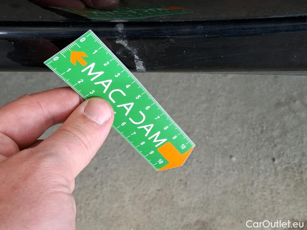  Peugeot  208  Affaire Premium Pack 1.2 80CV BVM5 E6dT #31