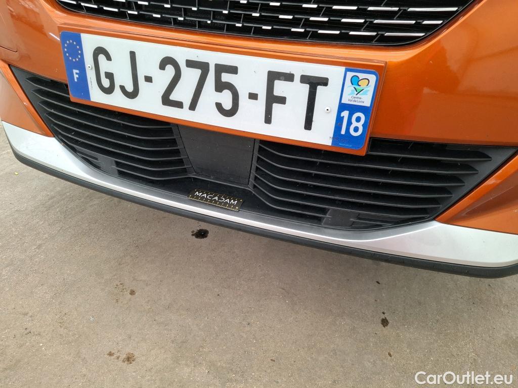  Peugeot  2008  Allure Pack 1.5 HDi 130CV BVA8 E6d #17