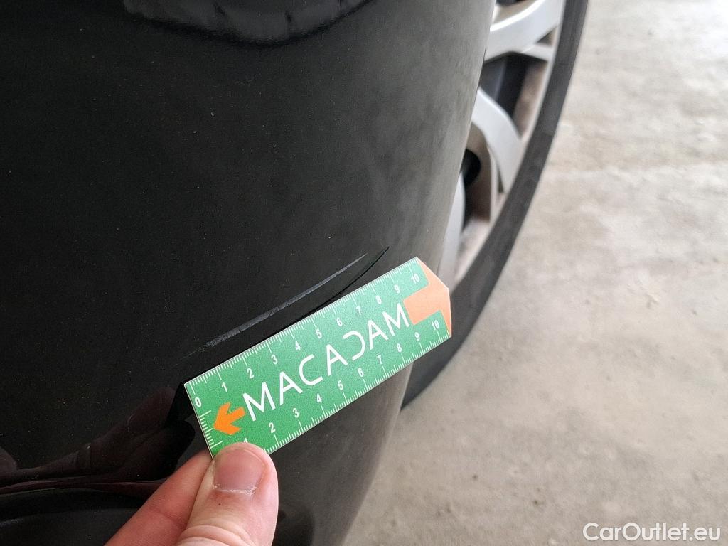  Peugeot  208  Affaire Premium Pack 1.2 80CV BVM5 E6dT #28