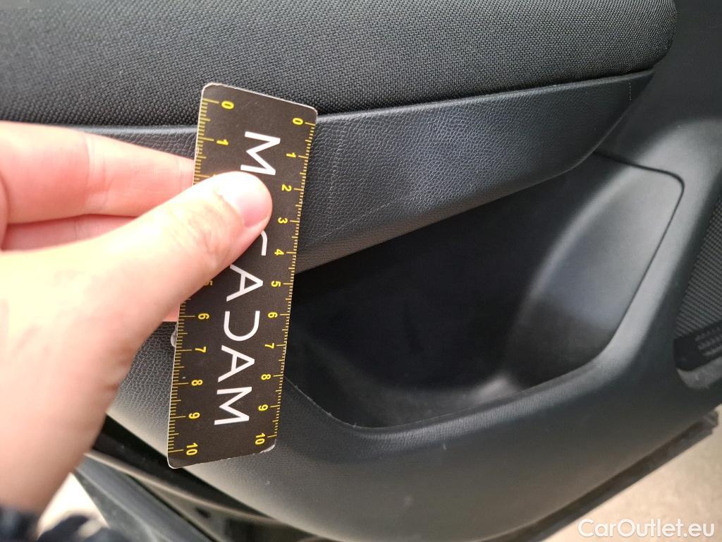  Peugeot  2008  Active Business 1.5 HDi 100CV BVM6 E6d #15