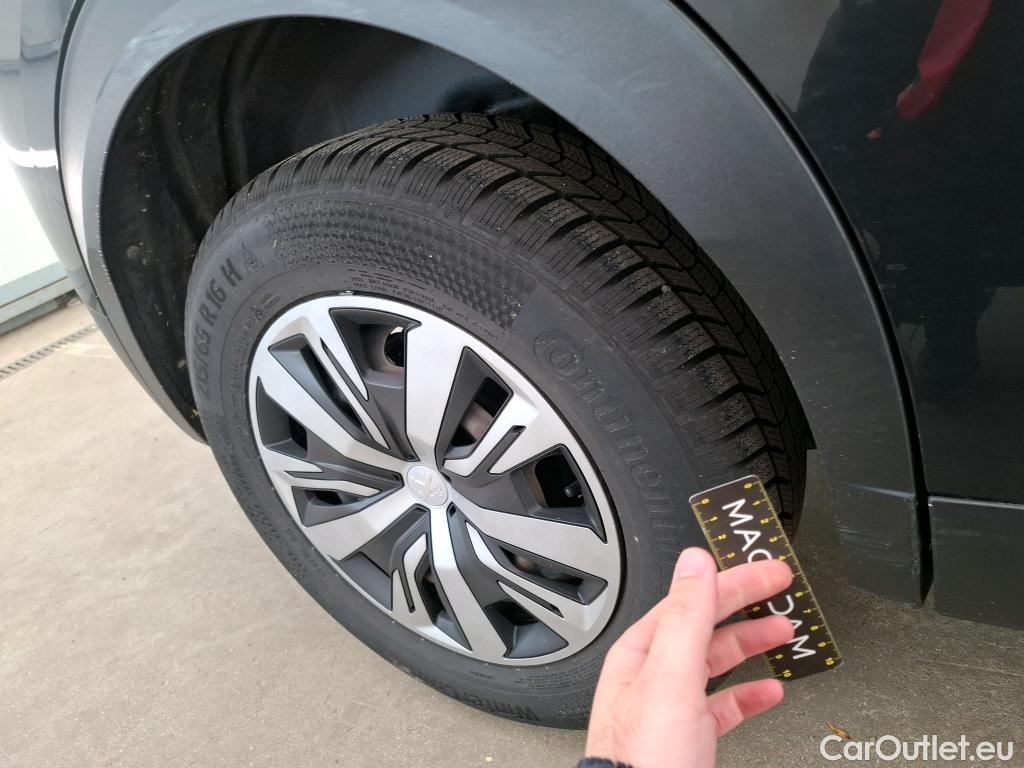  Peugeot  2008  Active Business 1.5 HDi 100CV BVM6 E6d #10