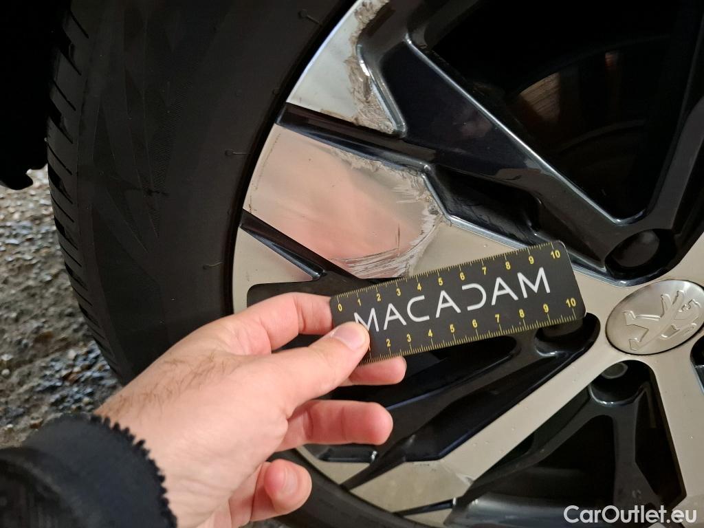  Peugeot  5008  GT Line 1.5 HDi 130CV BVA8 E6dT #4