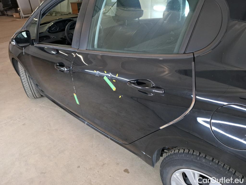  Peugeot  208  Affaire Premium Pack 1.2 80CV BVM5 E6dT #8