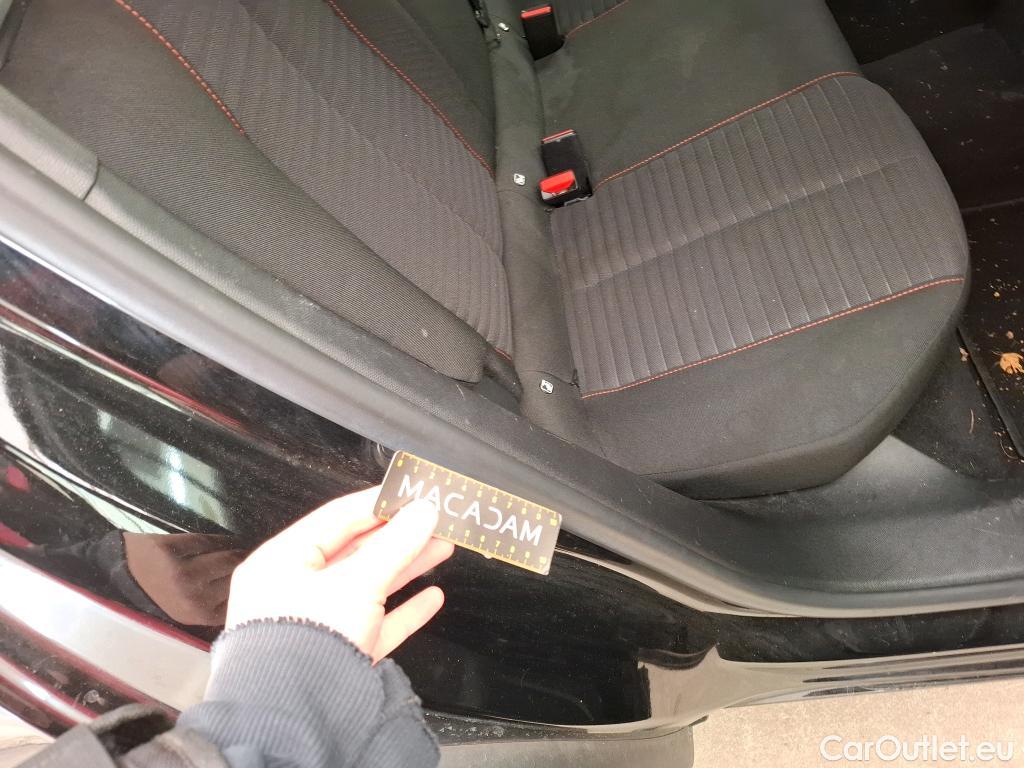  Peugeot  2008  Active Business 1.5 HDi 100CV BVM6 E6d #16