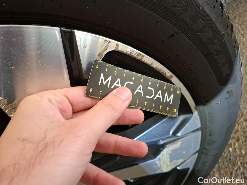  Peugeot  5008  GT Line 1.5 HDi 130CV BVA8 E6dT #35