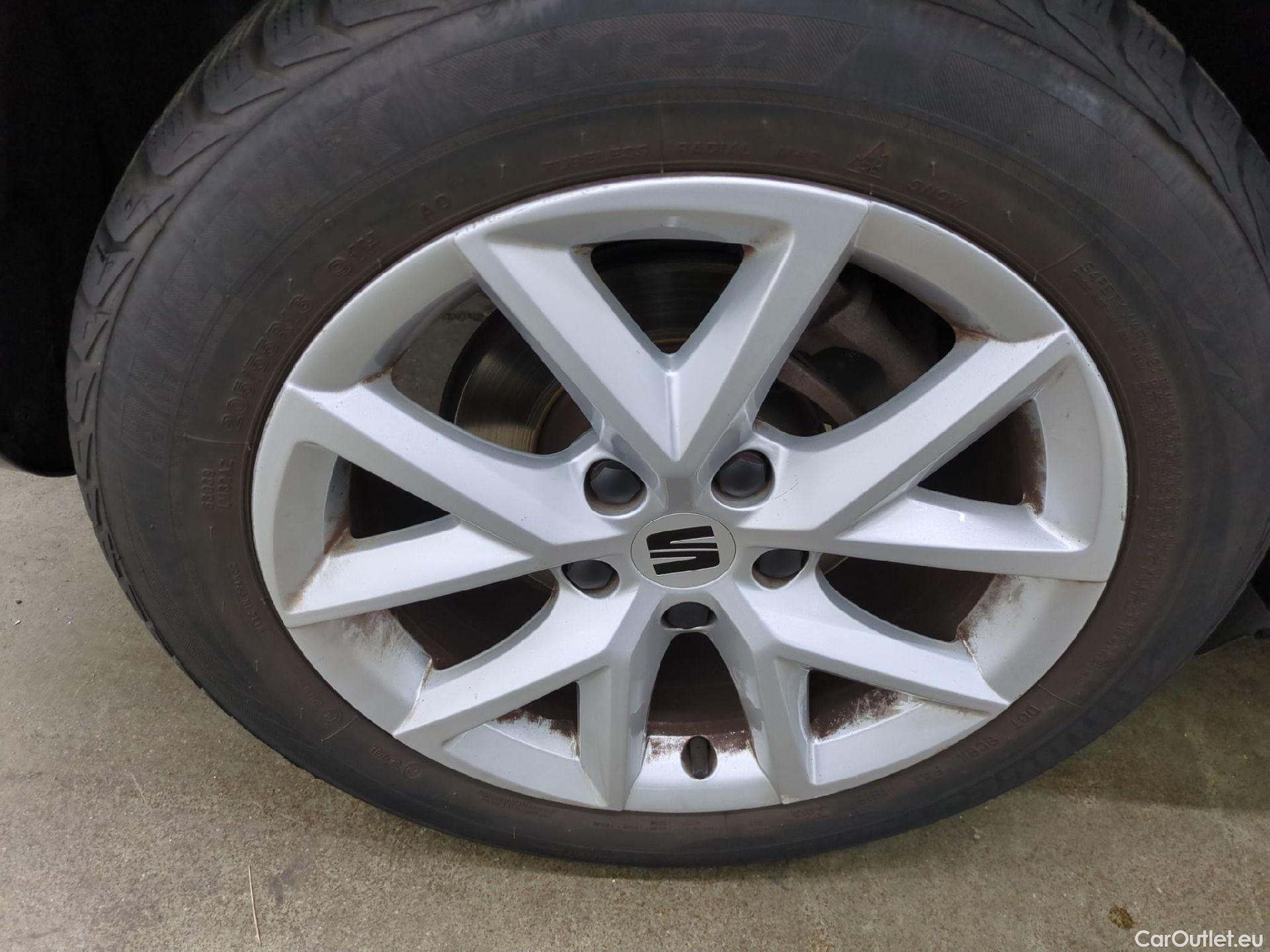  Seat  Leon SEAT  / 2020 / 5P / Berline 1.0 eTSI 110 DSG S&S Business  / TRANSFO VP VF #17