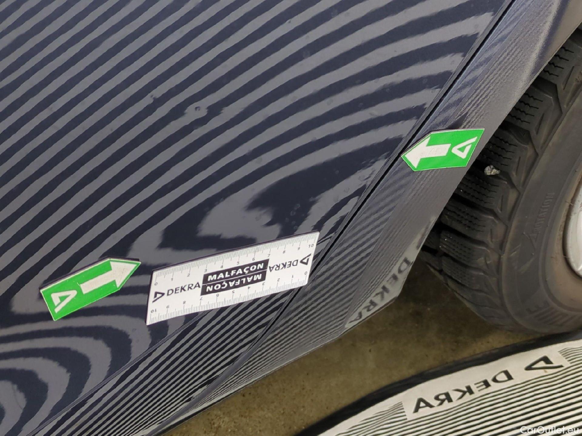  Seat  Leon SEAT  / 2020 / 5P / Berline 1.0 eTSI 110 DSG S&S Business  / TRANSFO VP VF #23