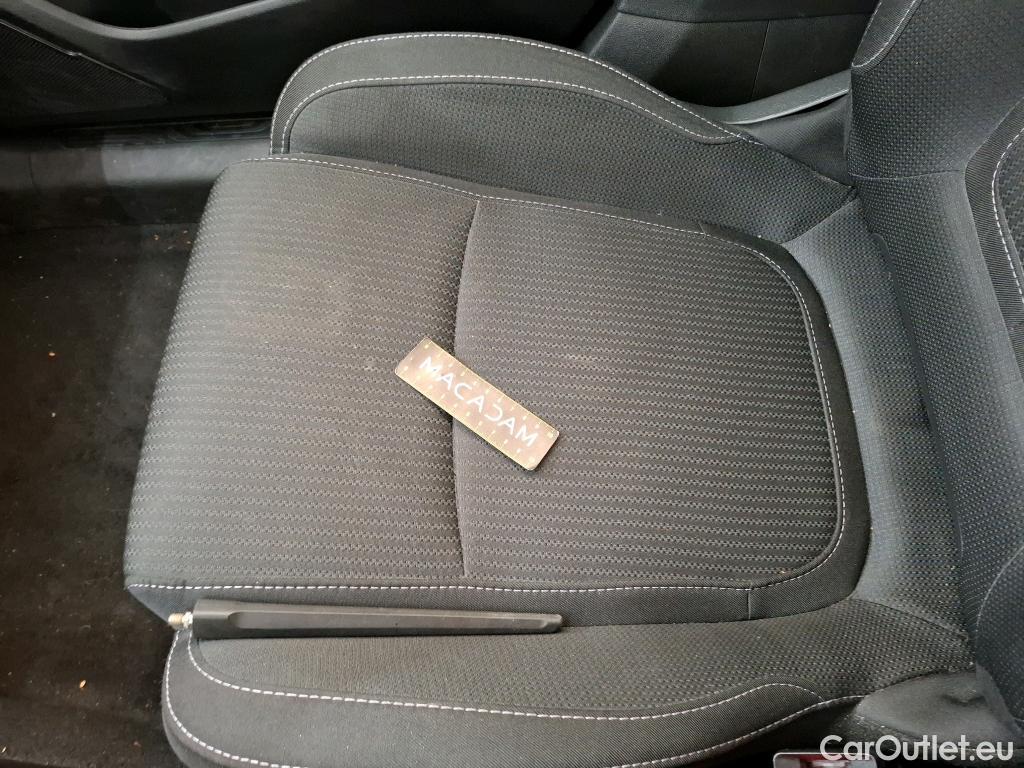  Renault  Megane  IV Berline 5 ptes. Business 1.5 dCi 115CV BVM6 E6d #23