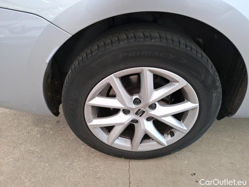  Seat  Leon SEAT  Sportstourer / 2020 / 5P / Break 2.0 TDI 150 DSG S&S Style Business #12