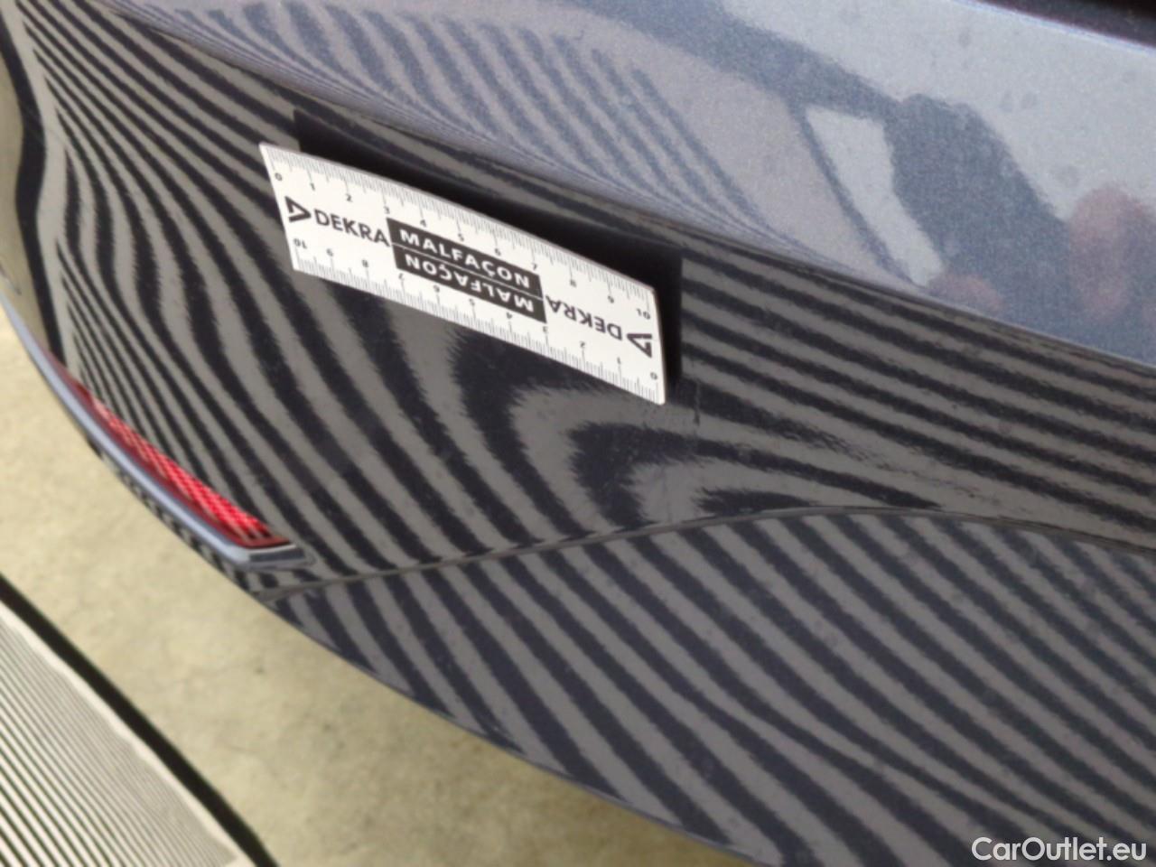  Seat  Leon SEAT  / 2020 / 5P / Berline 1.0 eTSI 110 DSG S&S Business  / TRANSFO VP VF #32