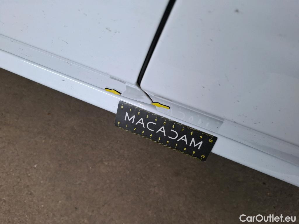  Renault  Megane  IV Berline 5pt. Société Air Nav 1.5 dCi 90CV BVM6 E6 #10