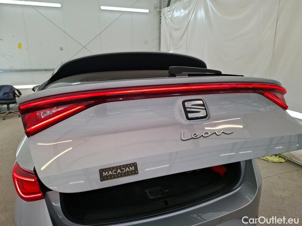  Seat  Leon SEAT  Sportstourer / 2020 / 5P / Break 2.0 TDI 150 DSG S&S Style Business #1