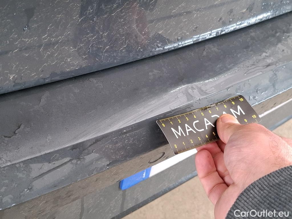  Volkswagen  Golf  VOLKSWAGEN / 2020 / 5P / Berline 2.0 TDI SCR 150 DSG7 Life Busi 1st #3