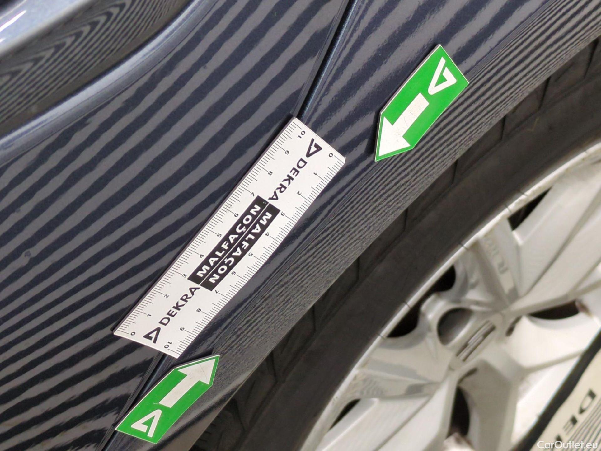  Seat  Leon SEAT  / 2020 / 5P / Berline 1.0 eTSI 110 DSG S&S Business  / TRANSFO VP VF #26