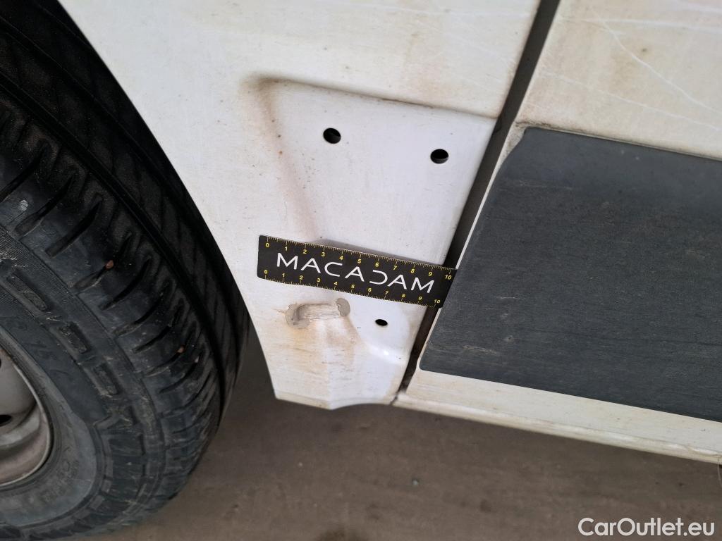  Peugeot  Boxer  Fourgon 330 L1H1 Asphalt BlueHDi 120 Stop&Start 2.2 120CV BVM6 #16