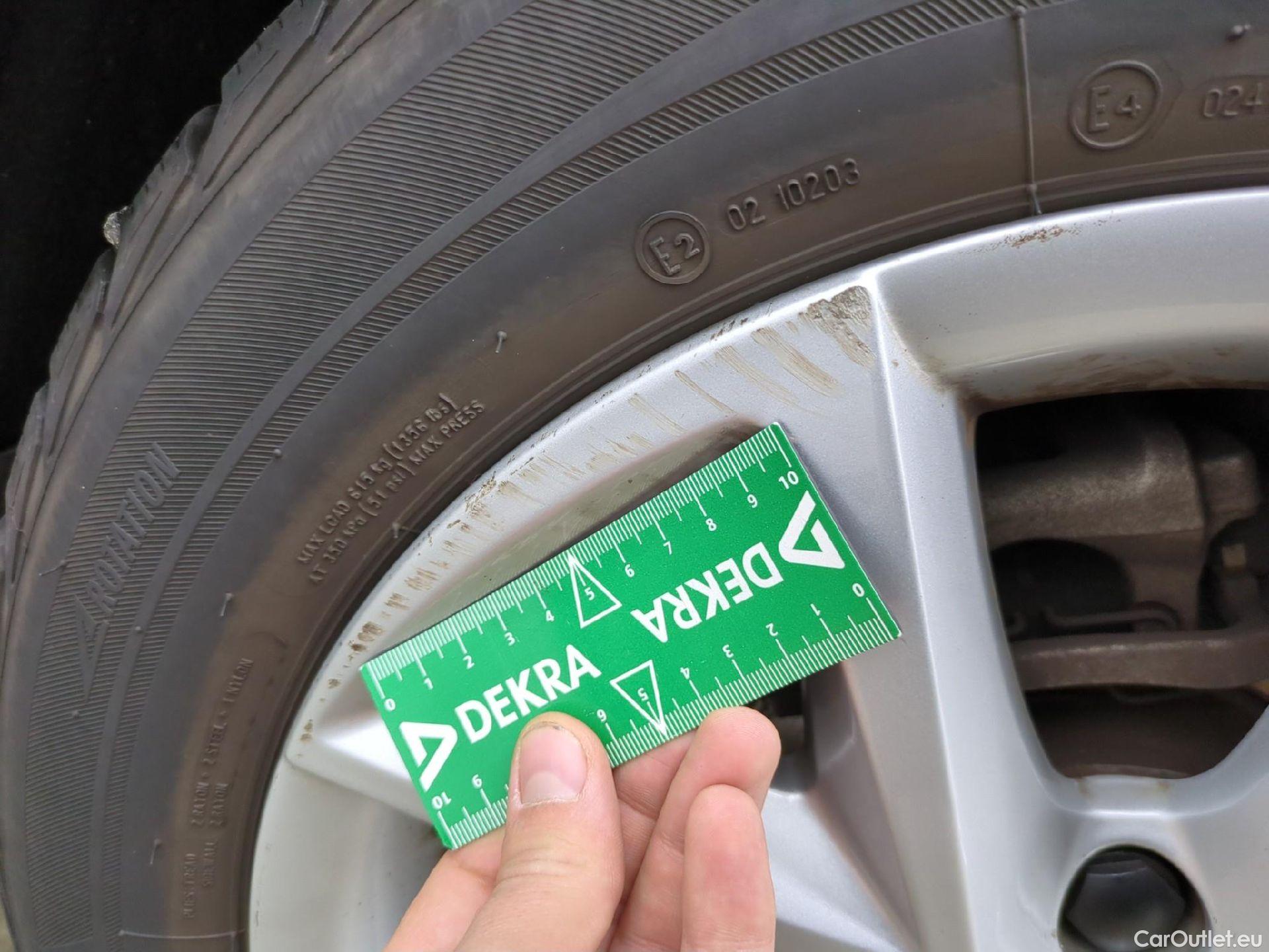  Seat  Leon SEAT  / 2020 / 5P / Berline 1.0 eTSI 110 DSG S&S Business  / TRANSFO VP VF #13