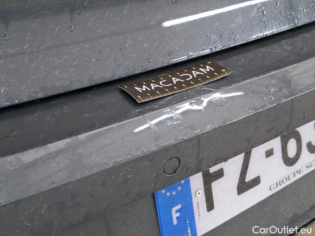  Volkswagen  Golf  VOLKSWAGEN / 2020 / 5P / Berline 2.0 TDI SCR 150 DSG7 Life Busi 1st #2