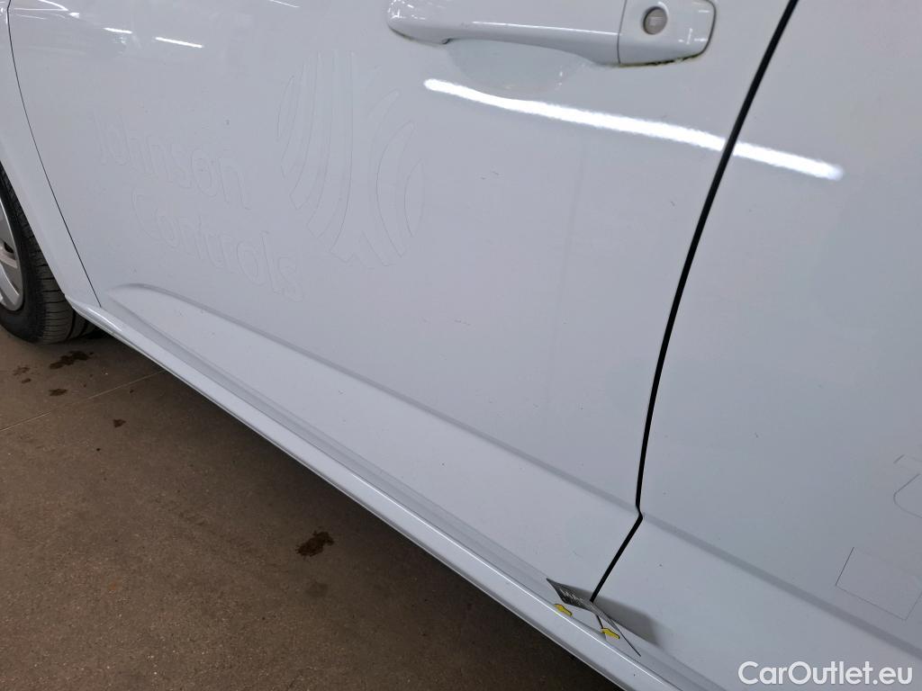  Renault  Megane  IV Berline 5pt. Société Air Nav 1.5 dCi 90CV BVM6 E6 #9