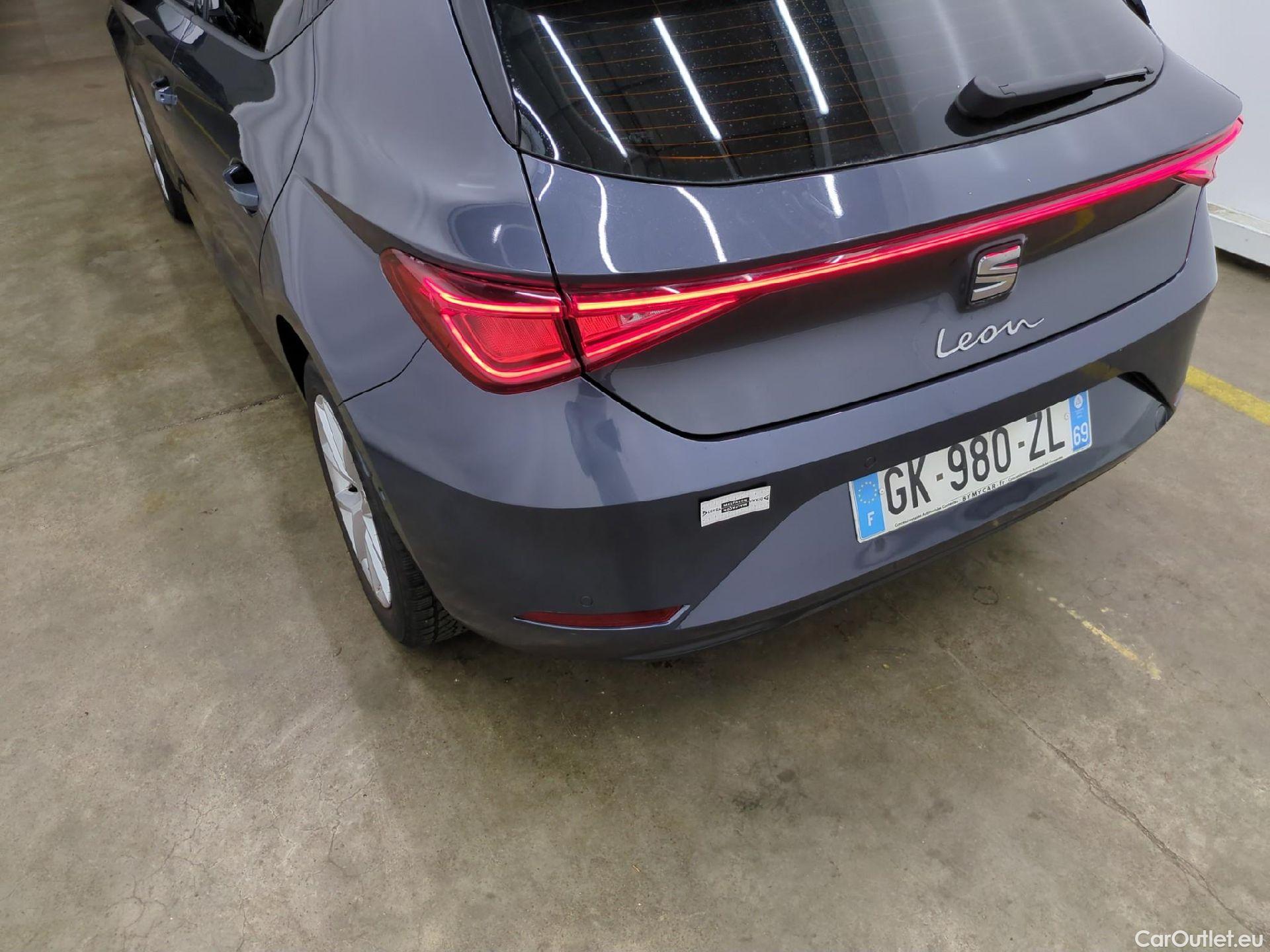  Seat  Leon SEAT  / 2020 / 5P / Berline 1.0 eTSI 110 DSG S&S Business  / TRANSFO VP VF #31