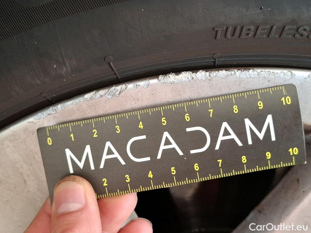  Volkswagen  Golf  VOLKSWAGEN / 2020 / 5P / Berline 1.0 eTSI OPF 110 DSG7 Life Business #6