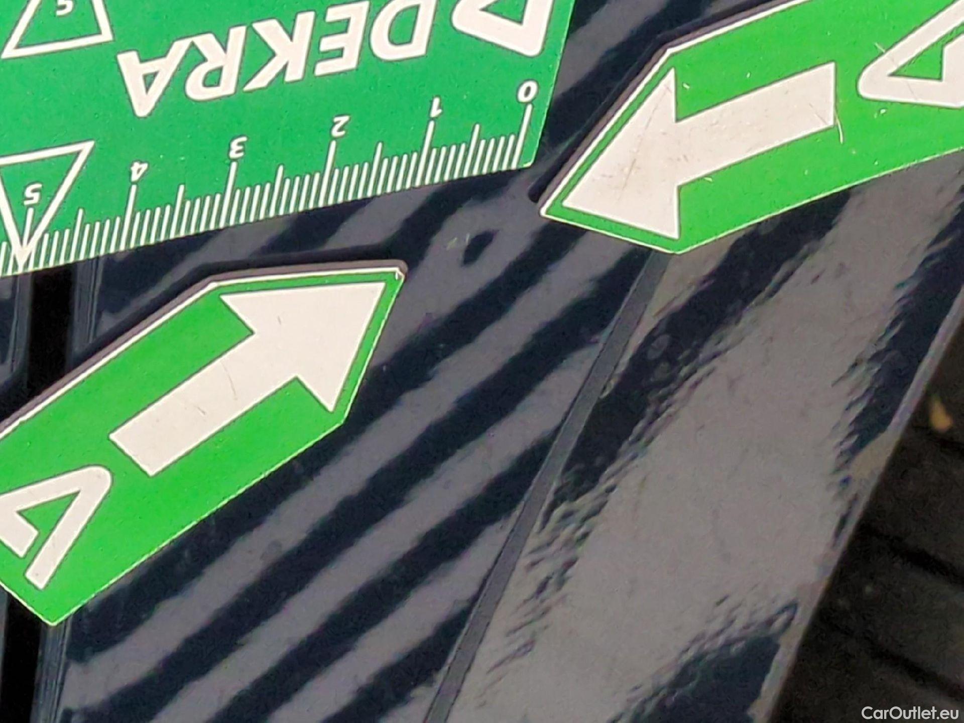  Volkswagen  Passat VOLKSWAGEN  SW / 2019 / 5P / Break 2.0 TDI 150 SCR DSG7 SW LOUNGE #15