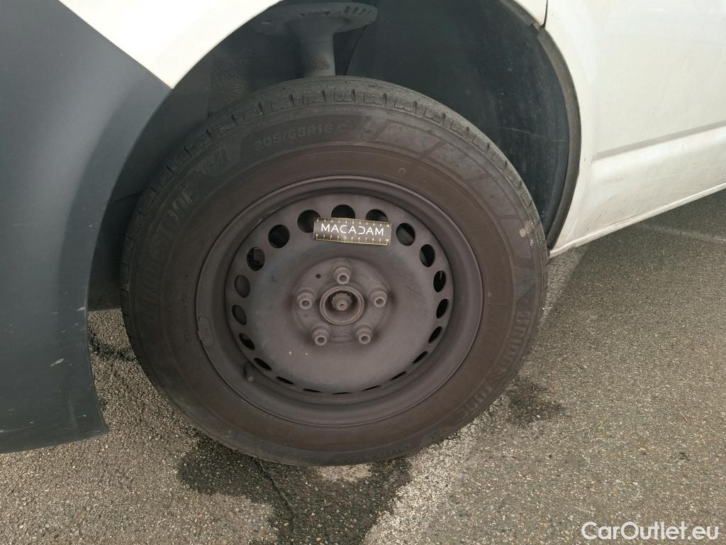  Volkswagen  Transporter VOLKSWAGEN  / 2019 / 4P / Fourgon tôlé 2.0 TDi 110 L1H1 Business #6