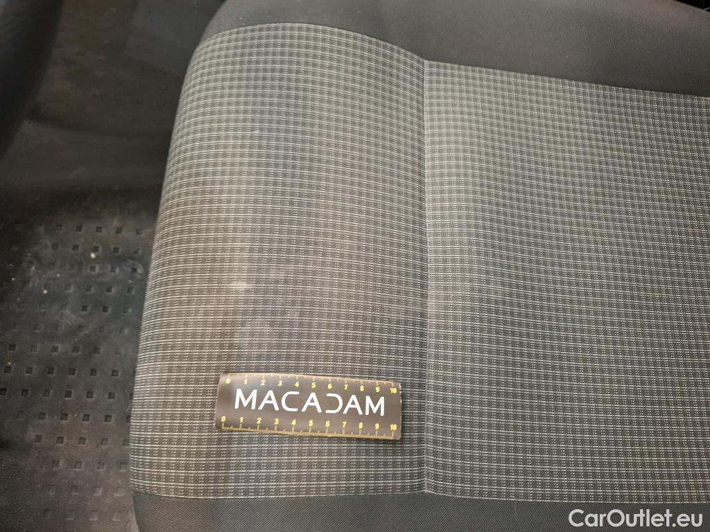  Volkswagen  Transporter VOLKSWAGEN  / 2019 / 4P / Fourgon tôlé 2.0 TDi 110 L1H1 Business #11