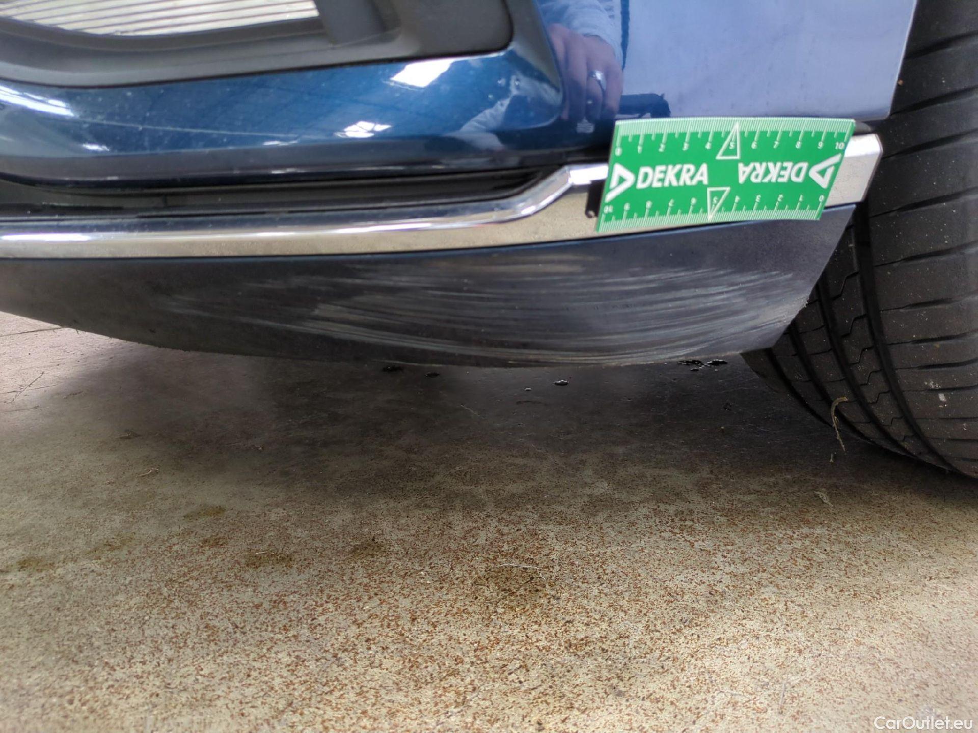  Volkswagen  Passat VOLKSWAGEN  SW / 2019 / 5P / Break 2.0 TDI 150 SCR DSG7 SW LOUNGE #17