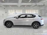  Alfa Romeo   STELVIO ALFA ROMEO / 2017 / 5P / SUV 2.2 TD 190 CV SUPER BUSINESS AT8 Q4 #8