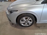  Volkswagen  Golf  VOLKSWAGEN / 2019 / 5P / BERLINA 2.0 TDI SCR 110KW LIFE DSG #105