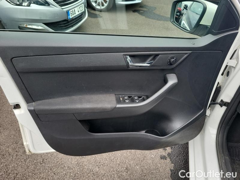  Skoda  Fabia  Combi (2015) Com.1.0TSI 70 Ambition 5d #18