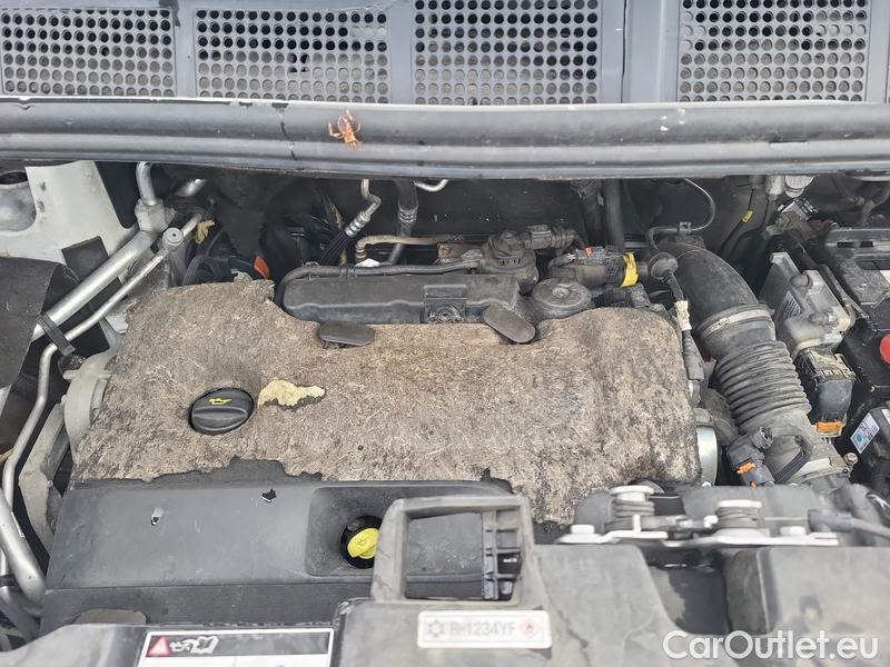  Citroen  Jumpy  Spacetourer  (2016) Spac.2.0BHDi 180 XL Shine AT #13