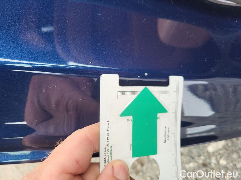  Bmw  Serie 5  Lim. (G30)  (2016->) 520d xDrive AT 4d #14