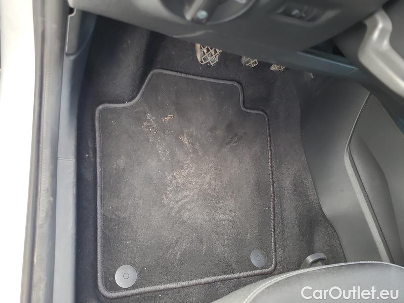  Skoda  Fabia  Combi (2015) Com.1.0TSI 70 Ambition 5d #3