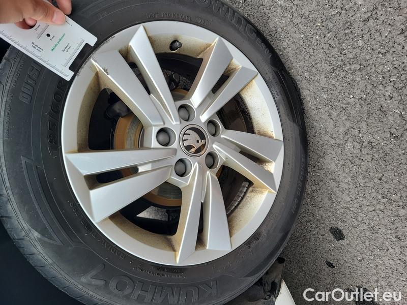  Skoda  Fabia  Combi (2015) Com.1.0TSI 70 Ambition 5d #4