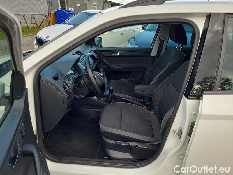  Skoda  Fabia  Combi (2015) Com.1.0TSI 70 Ambition 5d #8