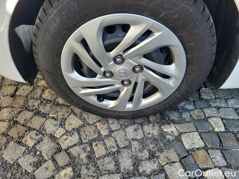  Hyundai  i10  (AC3) 2020  1.0i Comfort Go AT 5d #4