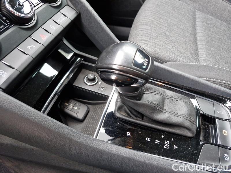  Skoda  Karoq  (NU)(2017->)  2.0TDI 110 4x4 Style AT #7